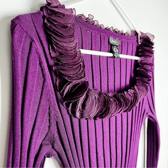Evie - Purple Ribbed Long Sleeve Too with Flower Collar Detail - Sz. M - Picture 5 of 8